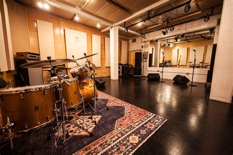 Stage Studio 1 – SMASH STUDIOS