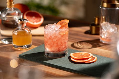 6 Cocktails for Summer season website positioning Head: 6 Cocktails to ...