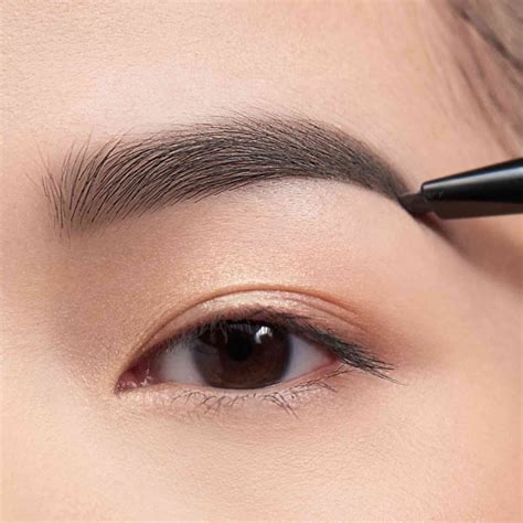 Online Definition Brow Course - The Online Beauty Courses IRELAND