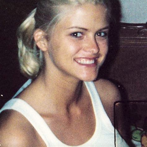 Anna Nicole Smith: Unveiling The Life And Enduring Legacy Of A Pop ...