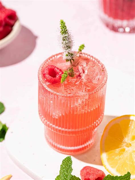 Easy Crispy Chicken Caesar Salad Recipe - Food Exit Recipes