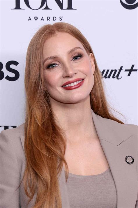 7 Gorgeous Red Hair Color Ideas