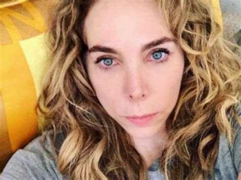 ¿Quién es Belinda Schüll, mamá de Belinda, y a qué se dedica?