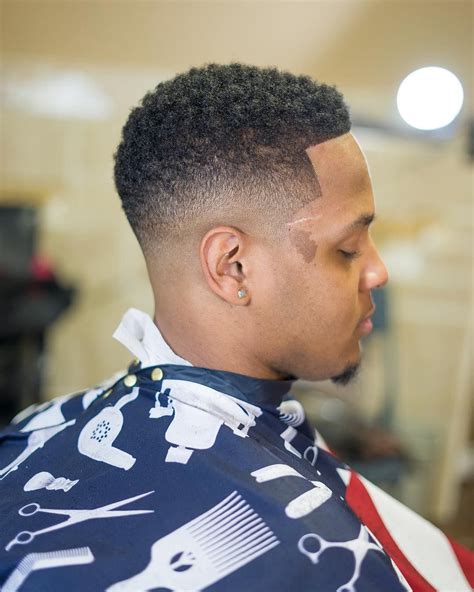Taper Fade Haircut For Black Guys at Noah Bugnion blog
