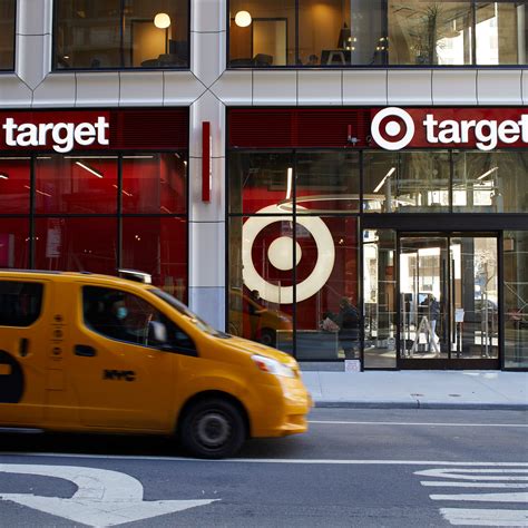 Jerry Springer Porn Star 'Romp' Explained - Parade