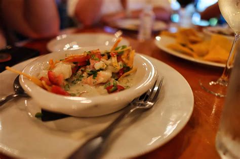 Restaurant - Royal Palm Village Wine & Tapas