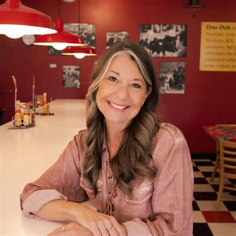 Average Food Cost Percentage (+ How to Calculate It)