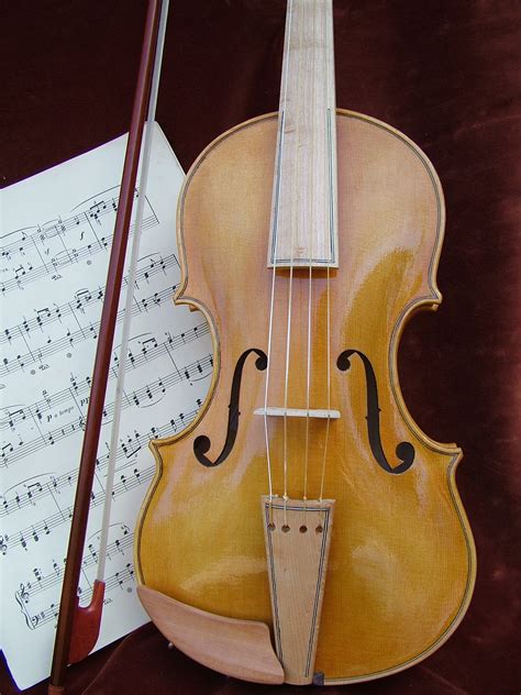 Baroque Violins - Tim Phillips Violins