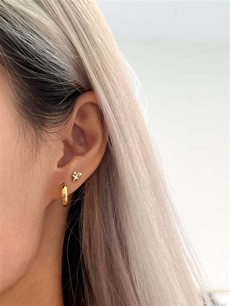 Stars Stud Earrings in Gold | Flaire & Co.