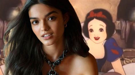 Critiques Have Poured Over the ‘Woke’ Decision of Casting a Latina Snow ...