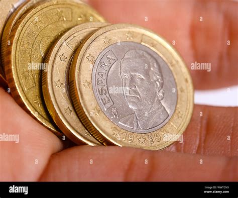 Handful Of Spanish Euro Coins For Making A Payment Stock Photo - Alamy