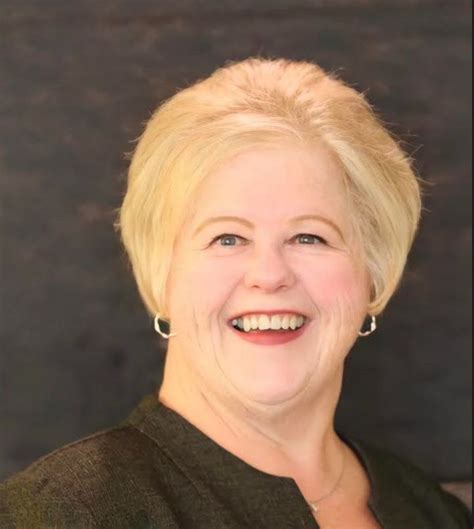 Winterrowd Hagi Funeral Home and Grand Ridge Funeral Home | Streator, IL