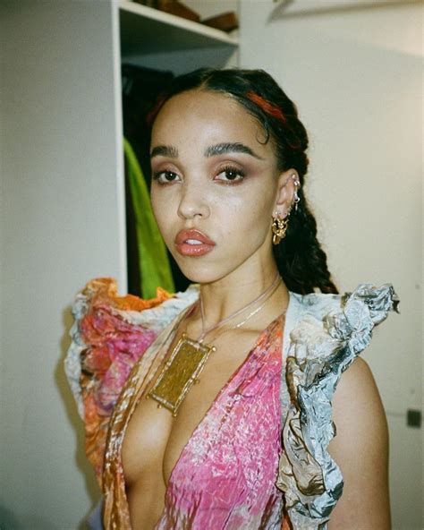 FKA Twigs Nude And Sexy (58 Photos + Videos) | #The Fappening