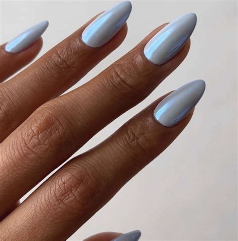 26 Baby Blue Nail Ideas That Elevate the Classic Color