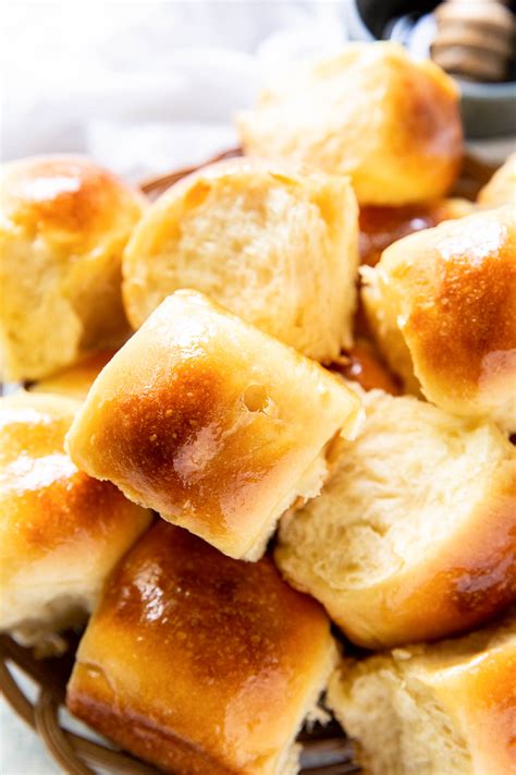 Honey Yeast Rolls - Soft & Fluffy, with Honey Butter!