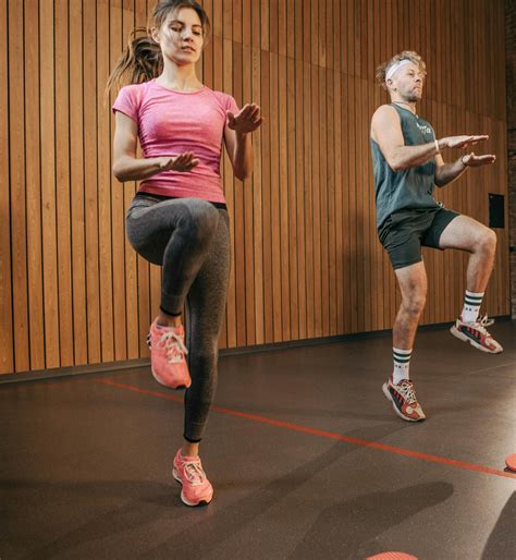 5 Easy Pre-Run Stretches to Transform Your Workout! - Brit + Co