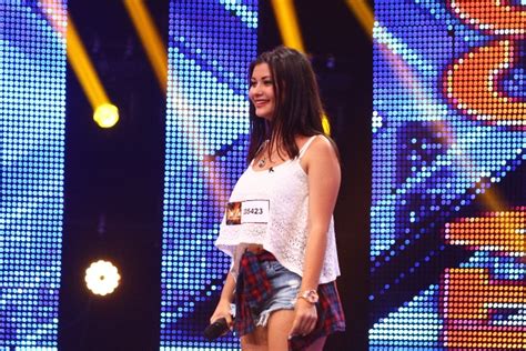 Erika Isac din Constanţa la X Factor 2015. În echipa lui Ştefan Bănică ...
