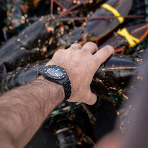 Aventyr 24-Hour Vanta Black Watch | Akerfalk Sweden