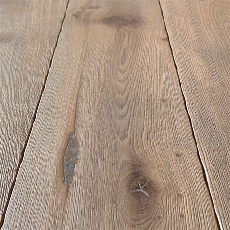 Lakeland Oak Flooring — Lawson's Yard LTD