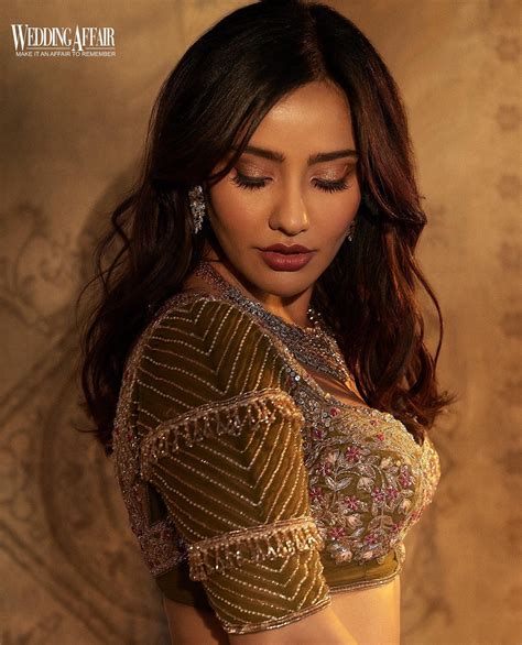 Neha Sharma Hot