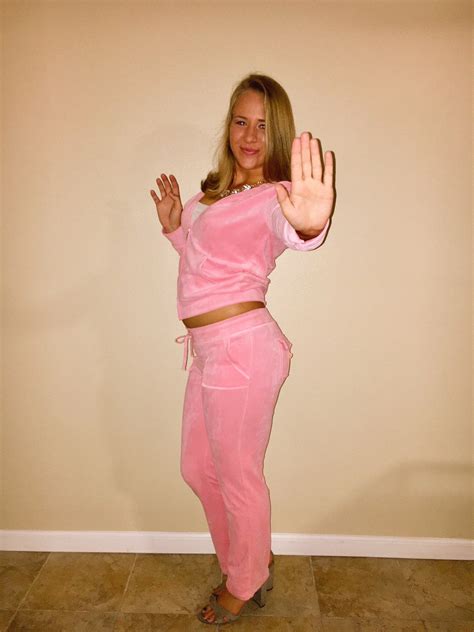 Mean Girls Mom Costume