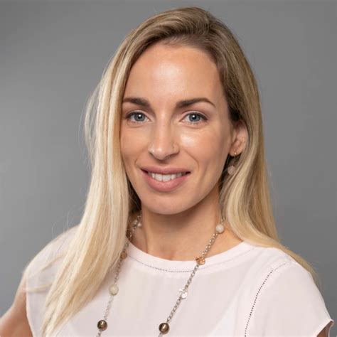 Courtney Arnett - Background Investigator - CACI International Inc ...