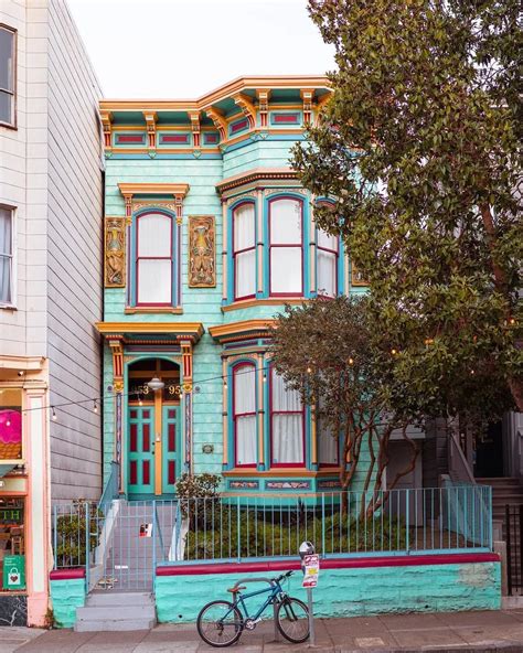 This Victorian House in SF Was a Rare Female-Only Bathhouse