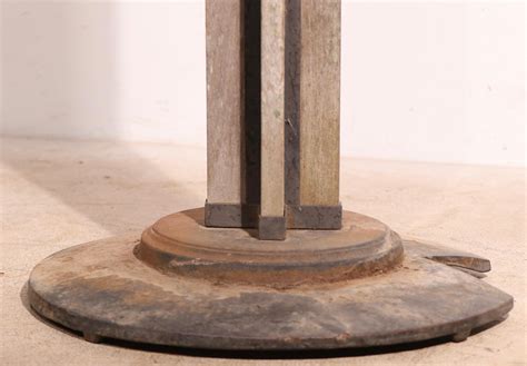 Modernist Bird Bath Att. to Tom Torrens Ca. 1980-1990's at 1stDibs ...