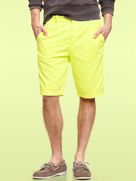 What Color Goes With Bright Yellow Shorts at Natasha Cain blog