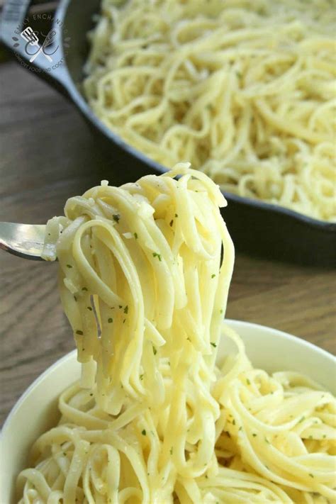 Garlic Butter Noodles at Sherry Powers blog