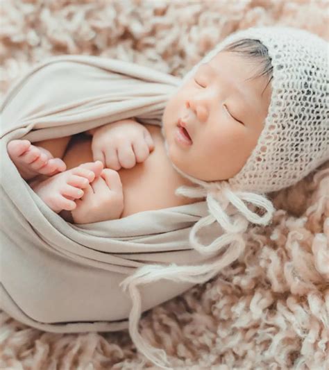 120 Popular Vietnamese Last Names Or Surnames, With Meanings | MomJunction