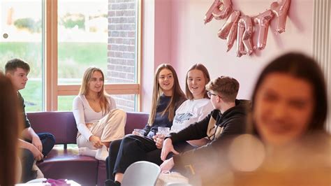 Policing Degrees & Courses | Uni Compare