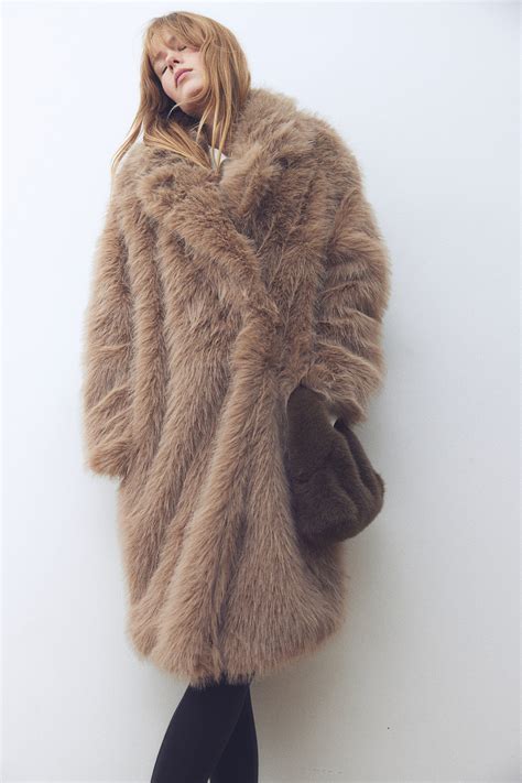 Fluffy Coat - Beige - Ladies | H&M AU