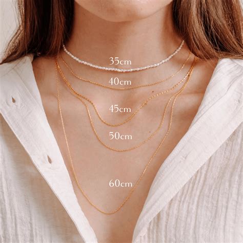 Wasserfeste Halskette gold mit Mond Sonne, drehbar & hypoallergen