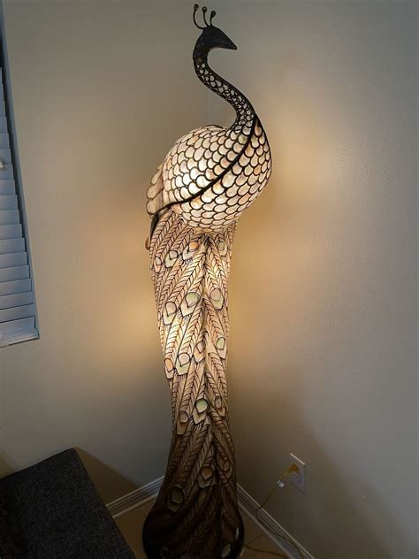 Vintage Peacock Floor Lamp for Sale in Oakland, FL - OfferUp