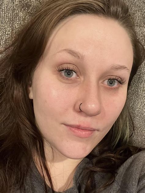 [24] mom of 3 struggling with my image. I’m trying to learn how to do ...