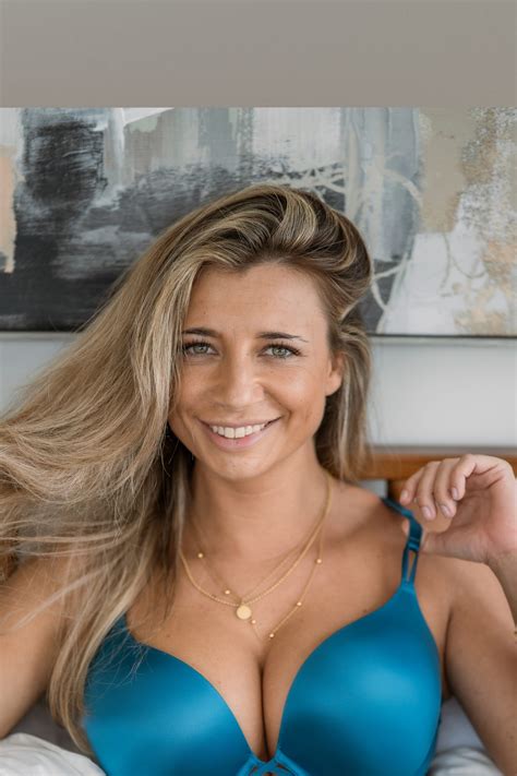 April Carter - OnlyFans - Swedish Only Fans