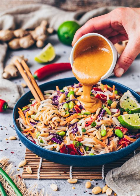 Thai Peanut Dipping Sauce - Tringart