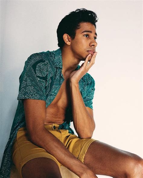 Keiynan lonsdale slays in nyc calvin klein shoot – Artofit
