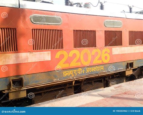 Indian Locomotive Class WAP Passenger Traffic Electric Engine ...