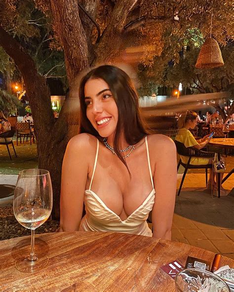 Pau Franco - Modelo - ColorMusic