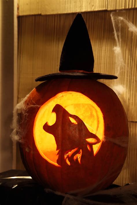 78 Easy Pumpkin Carving Ideas For Halloween 2023