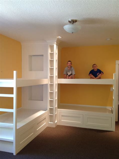 Corner Built In Bunk Beds