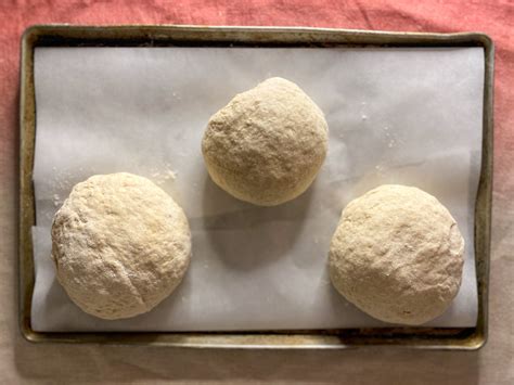 Sourdough Discard Pizza Dough:With How-To Video | Sourdough pizza dough ...