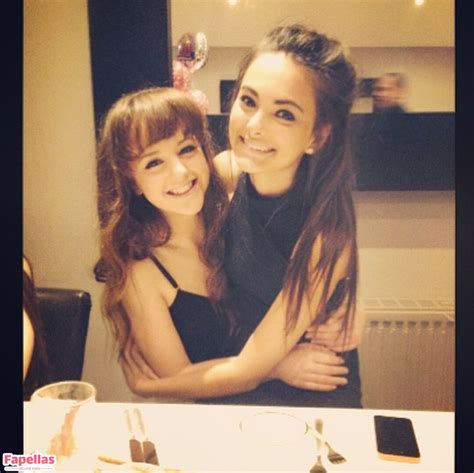 Phoebe Collin aka collin_merp aka phoebecollin_design Nude Leaks OnlyFans - Fapellas