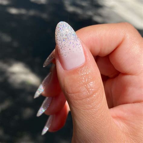 25 Glitter Ombré Nail Ideas to Try in 2024