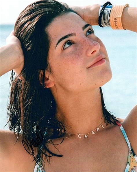 Charli D'Amelio Sexy Hot TikTok Dancer Autographed Signed 8x10 Photo ...