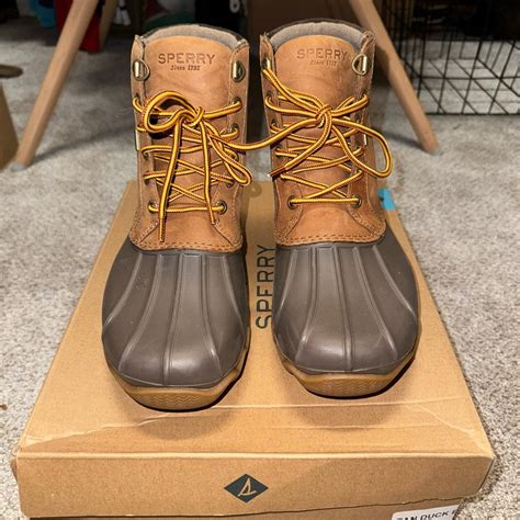 Sperry Duck Boots - Depop
