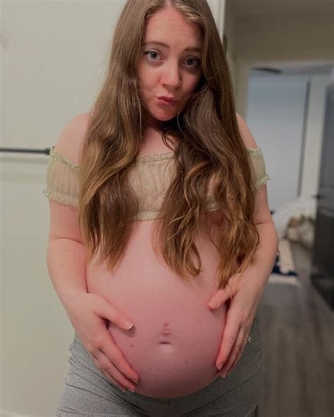 Renee Winter (@imredheadwinter) • Instagram photos and videos