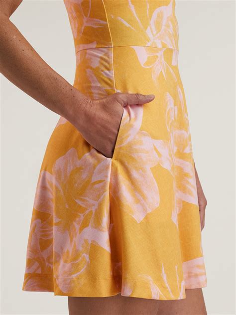 Built-in Bra Dress with Pockets: Surefire